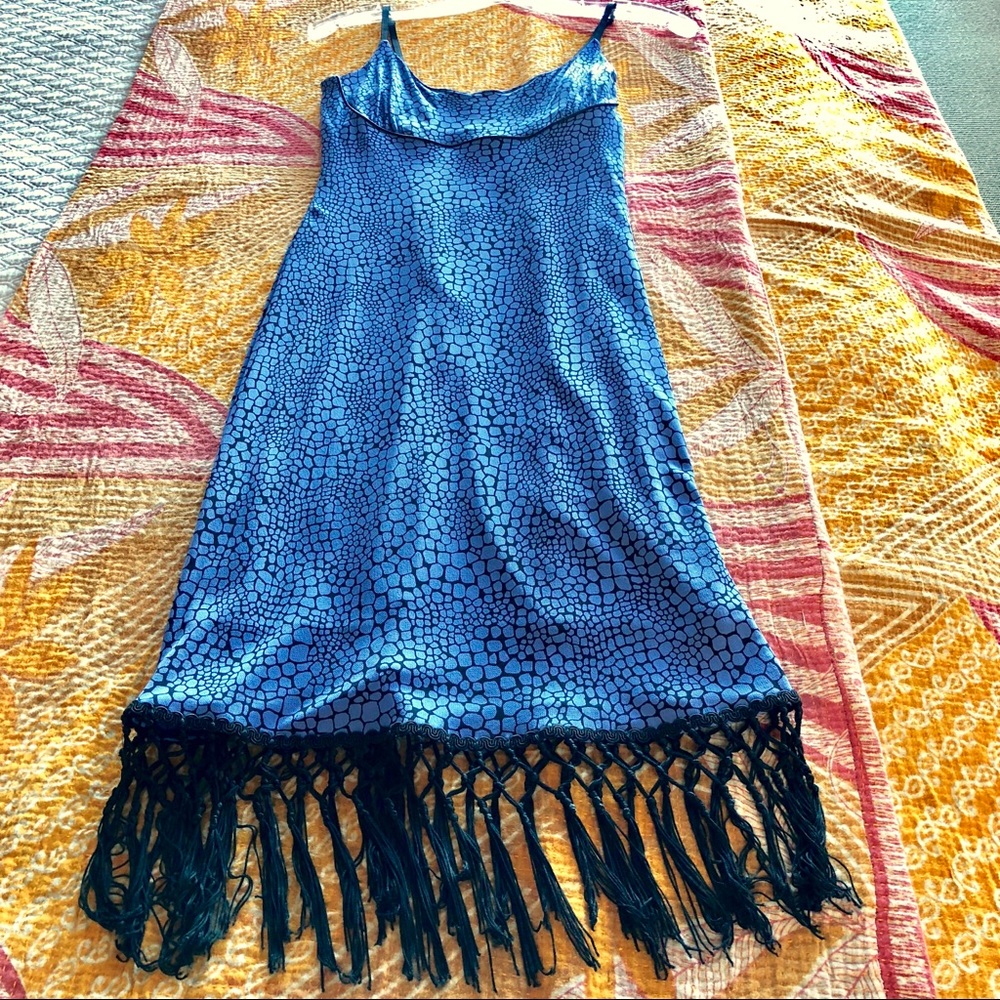 EUC ✨Classic Boho Dress w fringe